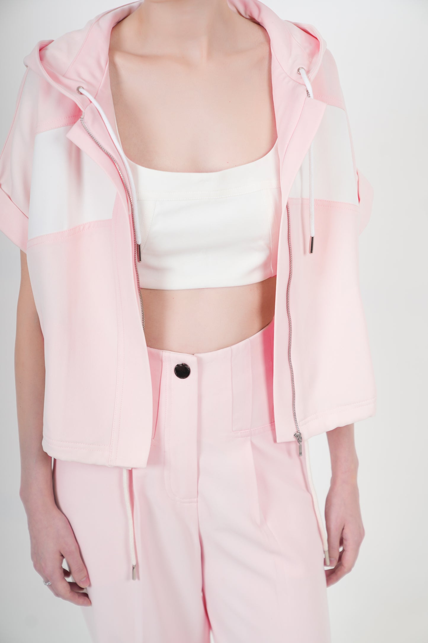CLOUD BUSTIER
